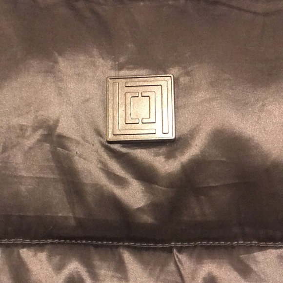 Liz Claiborne Puffer Vest - Picture 3 of 4